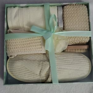 Summer & Rose spa gift set